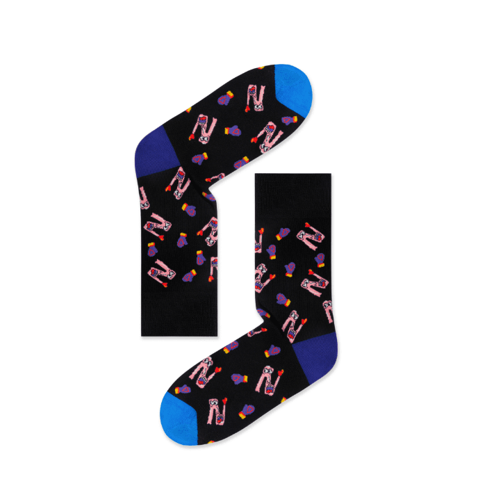 Trendy Letter Graphic Socks N2